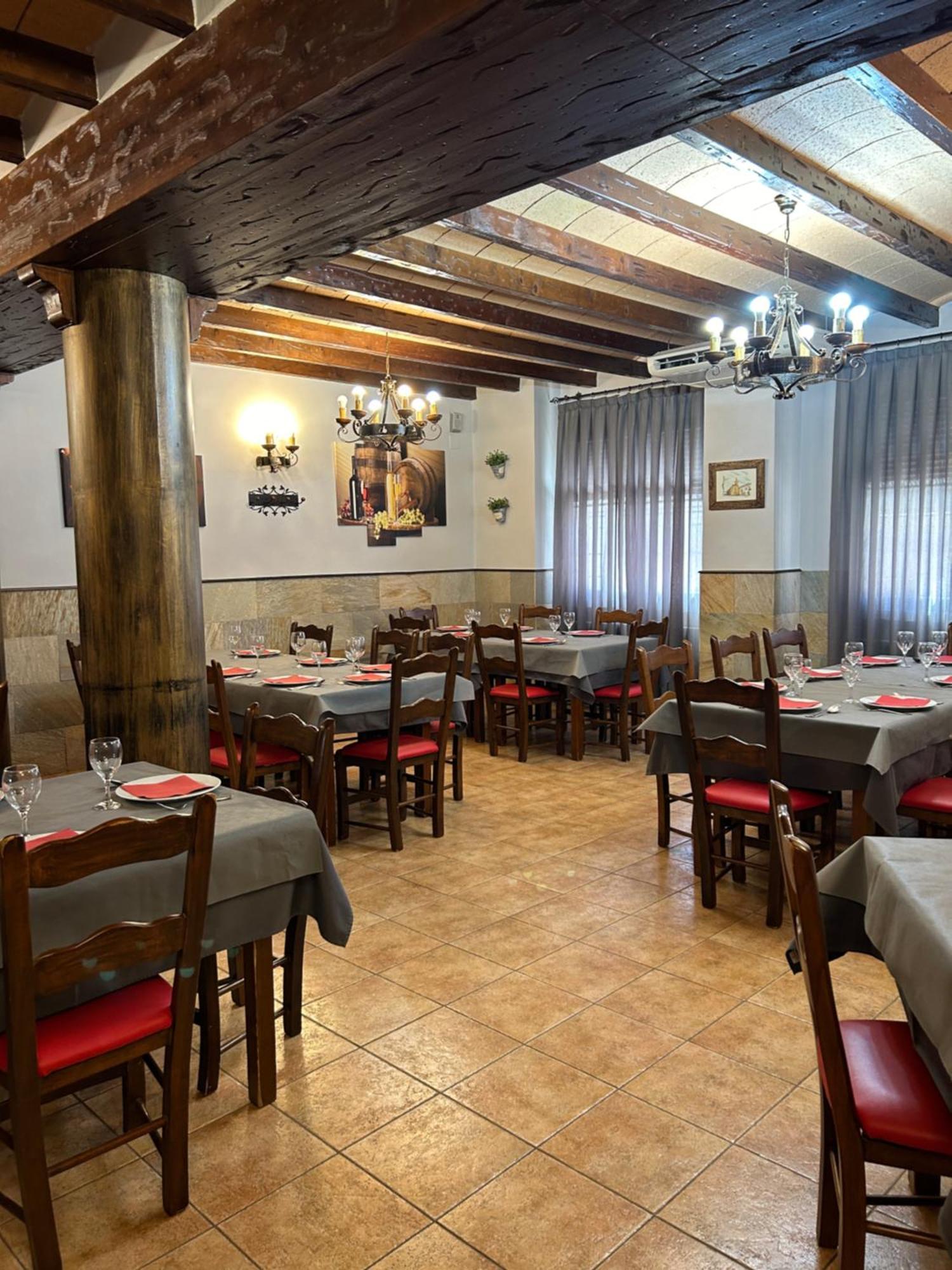 Hostal Restaurante Morote Cano Lezuza المظهر الخارجي الصورة